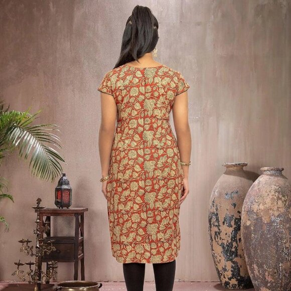 Red and Cream Printed Kurta, Tranquil Threads | Muvvas Boutique - Picture 5 of 5
